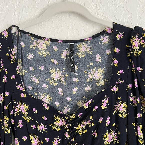 Mini Dress - Picture 4 of 4